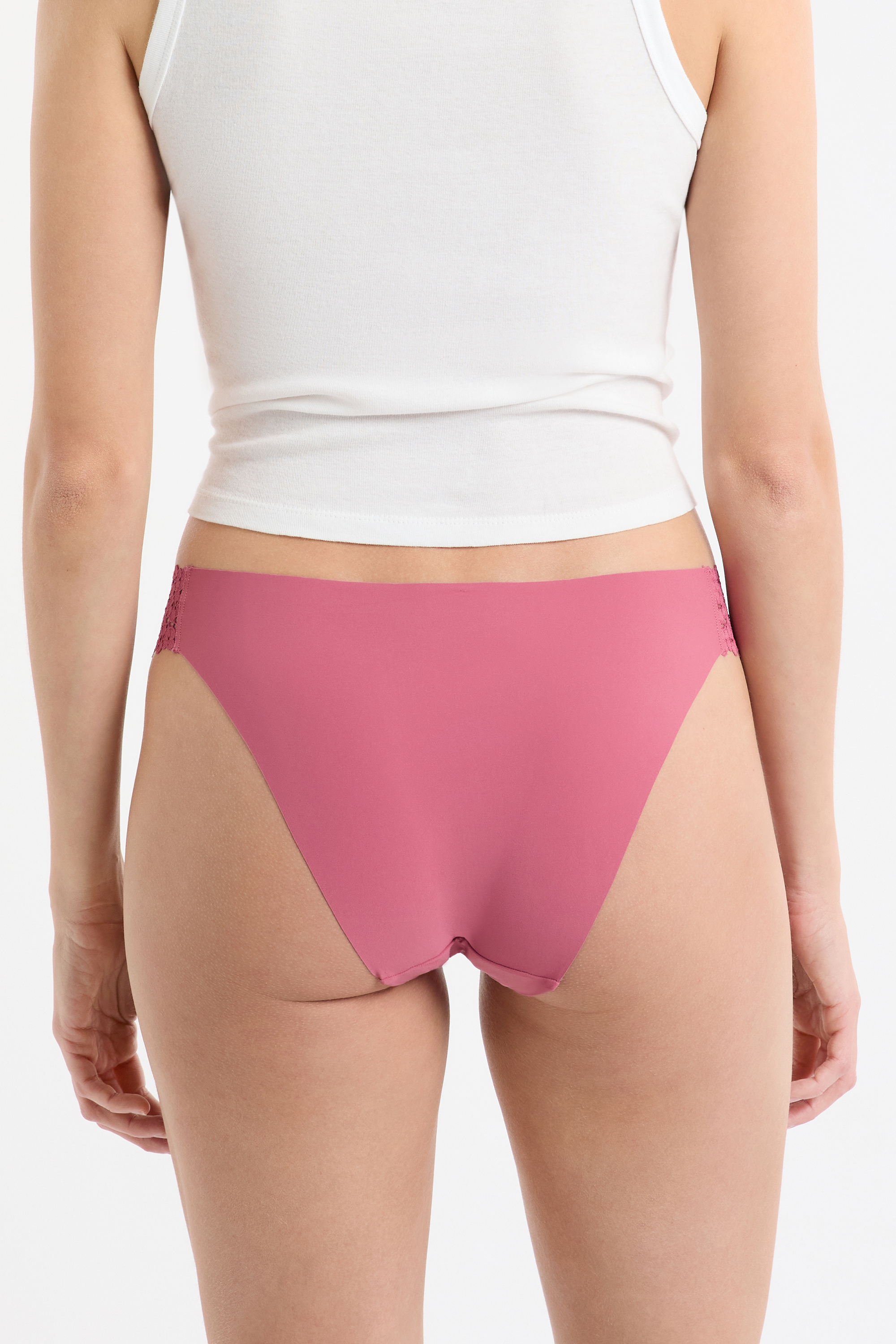 Slips en microfibre et dentelle
